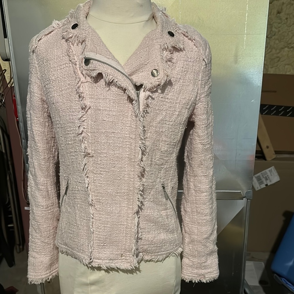 Elegant Pink Tweed Blazer